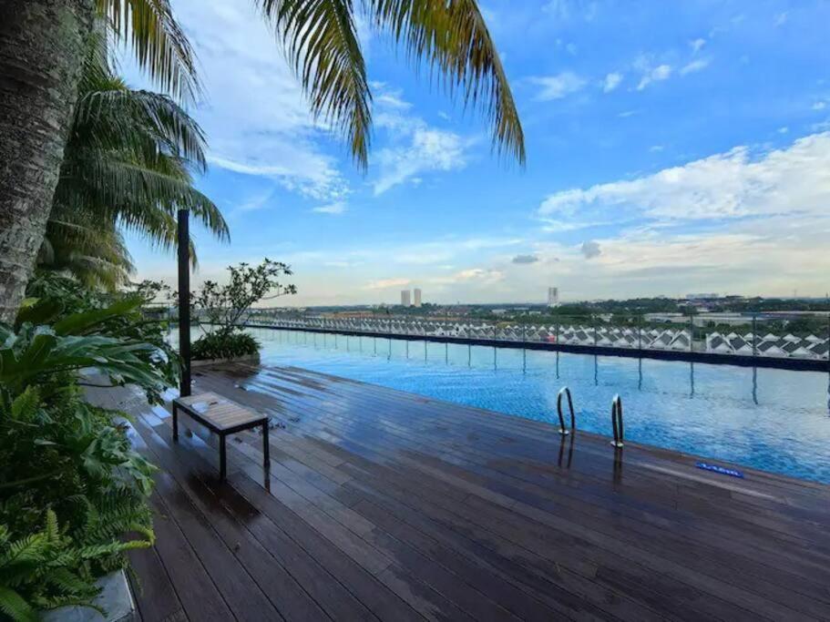 Amani Staycation Bandar Seri Alam#Studio Room Masai Exteriör bild