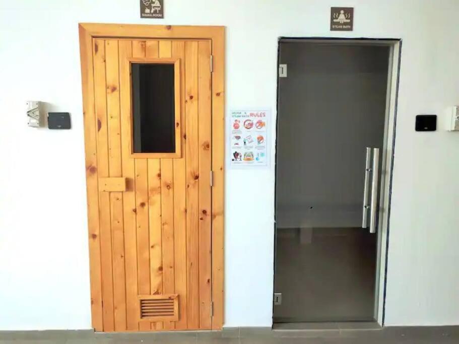 Amani Staycation Bandar Seri Alam#Studio Room Masai Exteriör bild