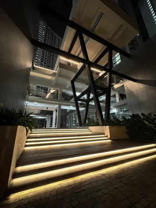 Amani Staycation Bandar Seri Alam#Studio Room Masai Exteriör bild